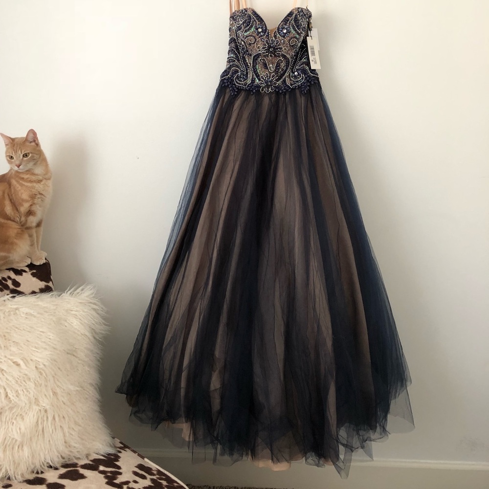 Prom dress, strapless, size 0, princess, jeweled
